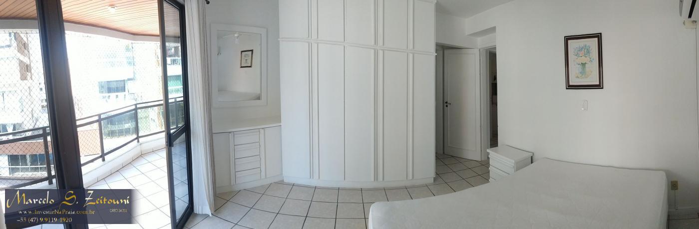 Apartamento com 3 Dormitórios para alugar, 110 m² por R$ 160,00
