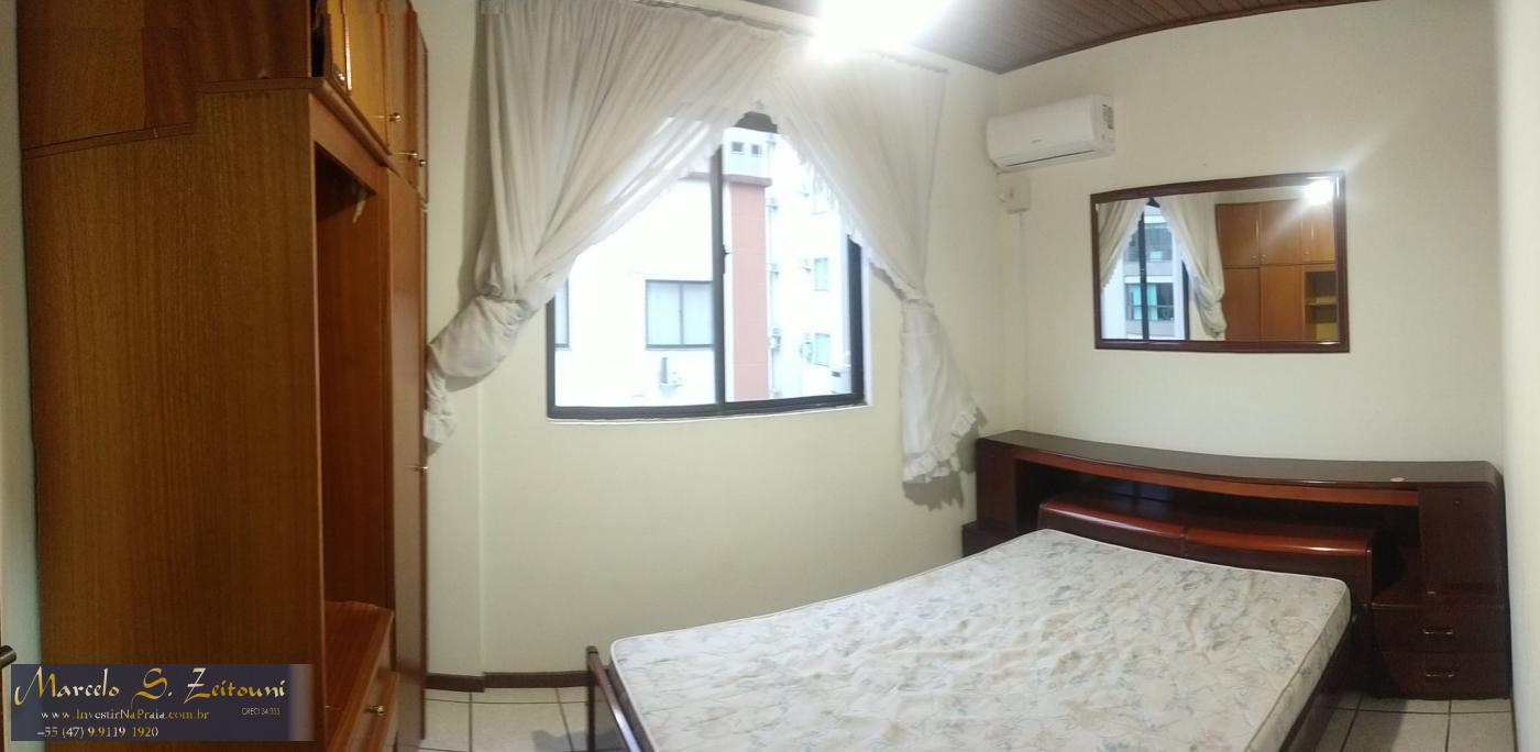 Apartamento com 3 Dormitórios para alugar, 110 m² por R$ 250,00