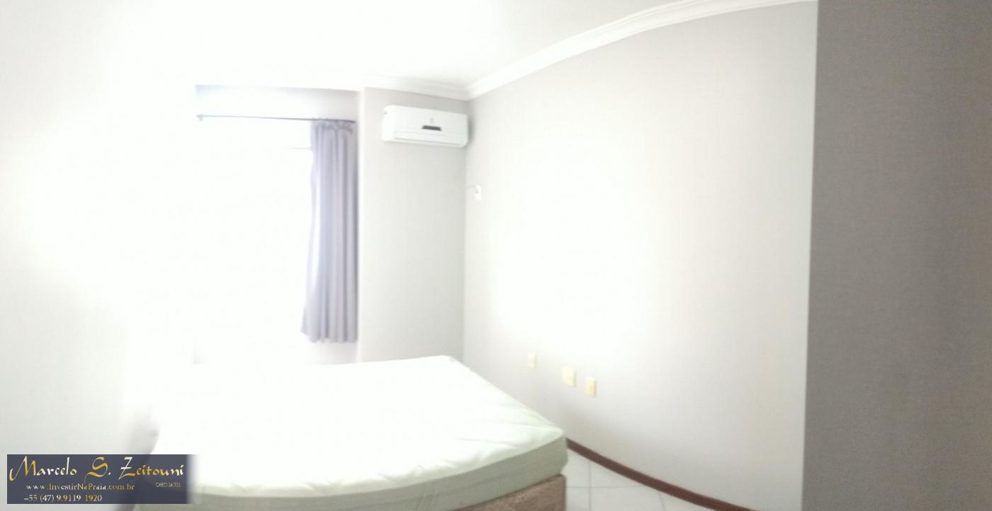 Apartamento com 4 Dormitórios para alugar, 160 m² por R$ 300,00