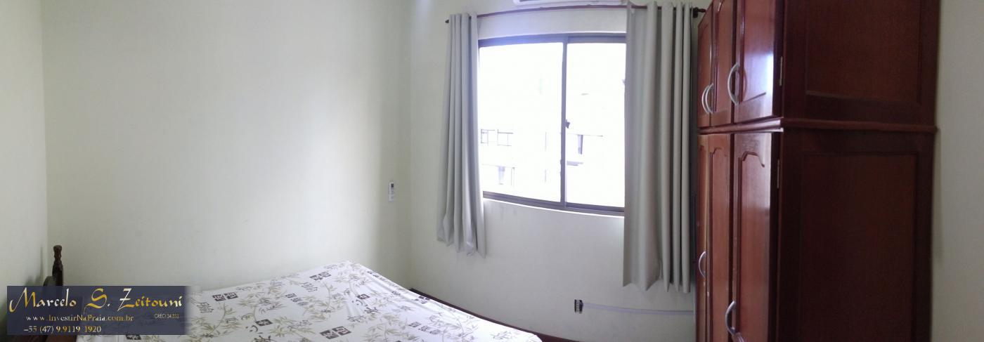 Apartamento com 3 Dormitórios para alugar, 130 m² por R$ 300,00