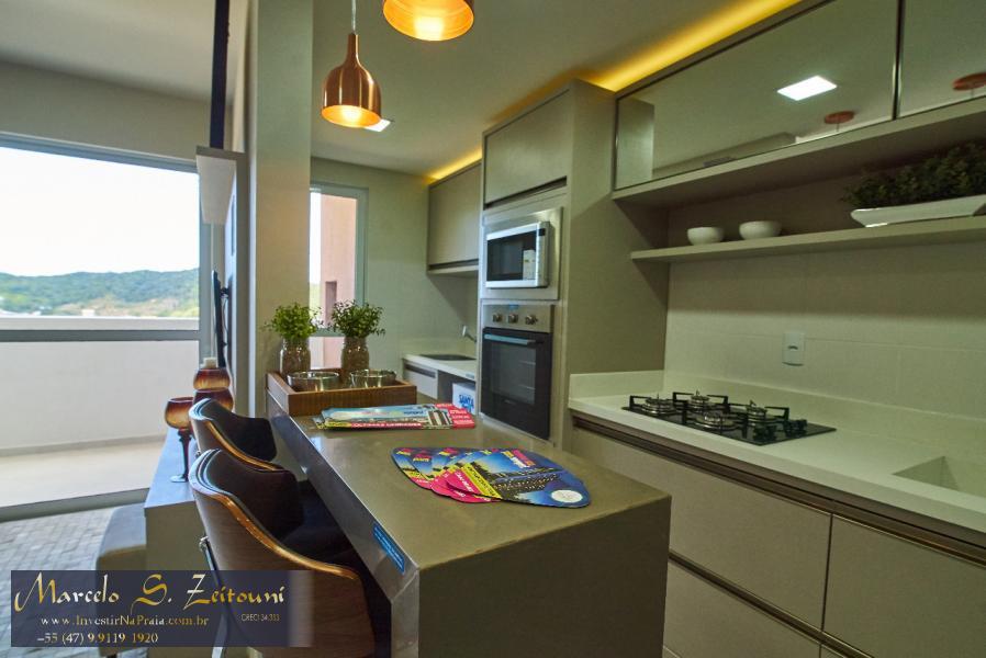 Apartamento com 2 Dormitórios à venda, 60 m² por R$ 269.000,00