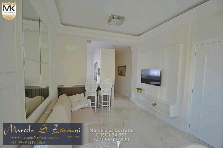 Apartamento com 2 Dormitórios à venda, 125 m² por R$ 550.000,00